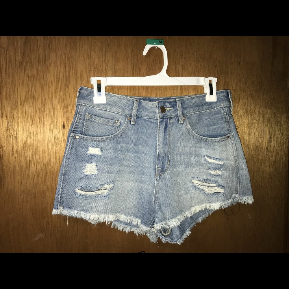 High waisted bull head shorts